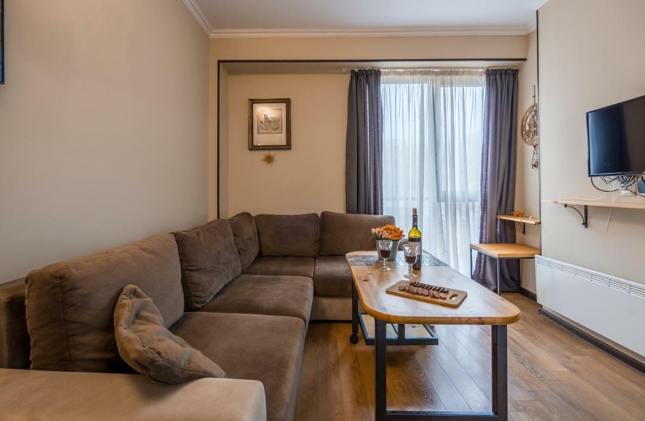 Kato'S Aparthotel Gudauri Mgzavrebi Екстериор снимка